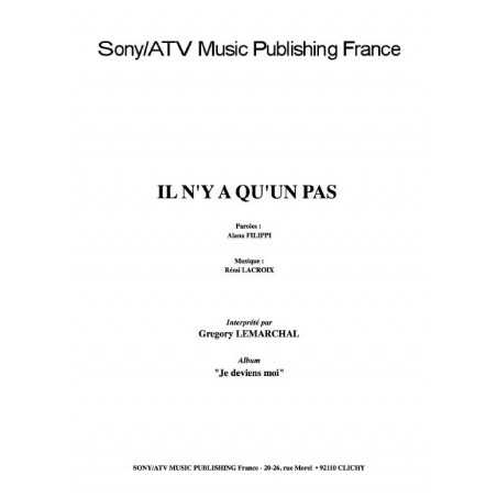 IL N'Y A QU'UN PAS