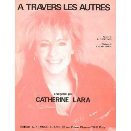 A TRAVERS LES AUTRES