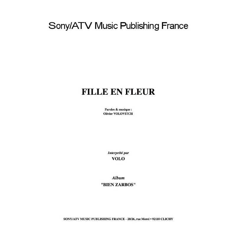 FILLE EN FLEUR