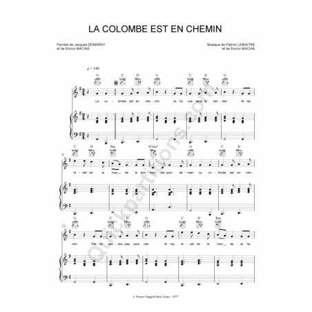 LA COLOMBE EST EN CHEMIN