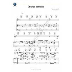 ETRANGE COMÉDIE