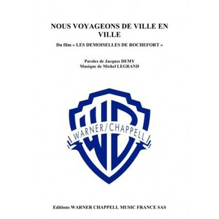 NOUS VOYAGEONS DE VILLE EN VILLE