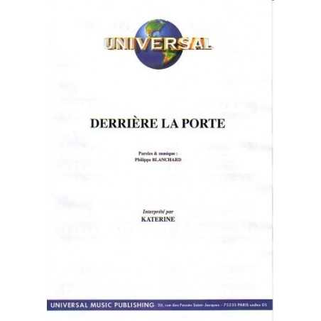 DERRIÈRE LA PORTE