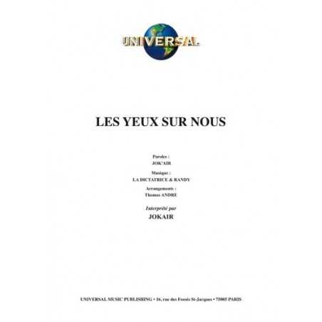 LES YEUX SUR NOUS