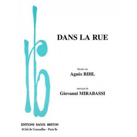 DANS LA RUE