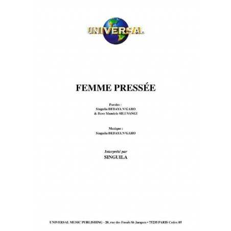 FEMME PRESSÉE